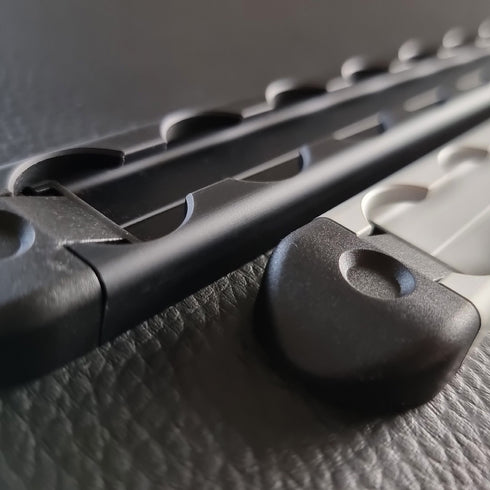 END CAP – FOR SLIM L-TRACK, BLACK – SEALAND-PRO