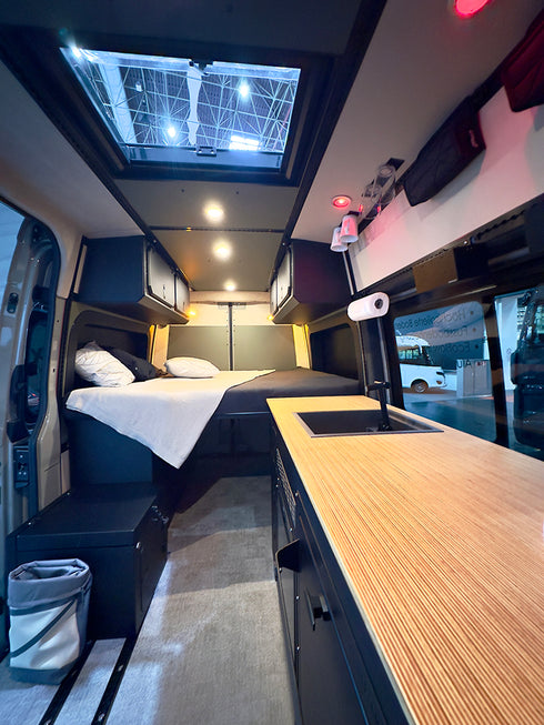 Outbound VAN Series. Lightweight roof hatches for vans, campers & caravans