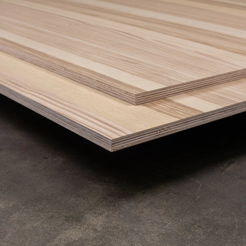 Lightweight Multiplex Sheet – Olive Ash Veneer – Queenply