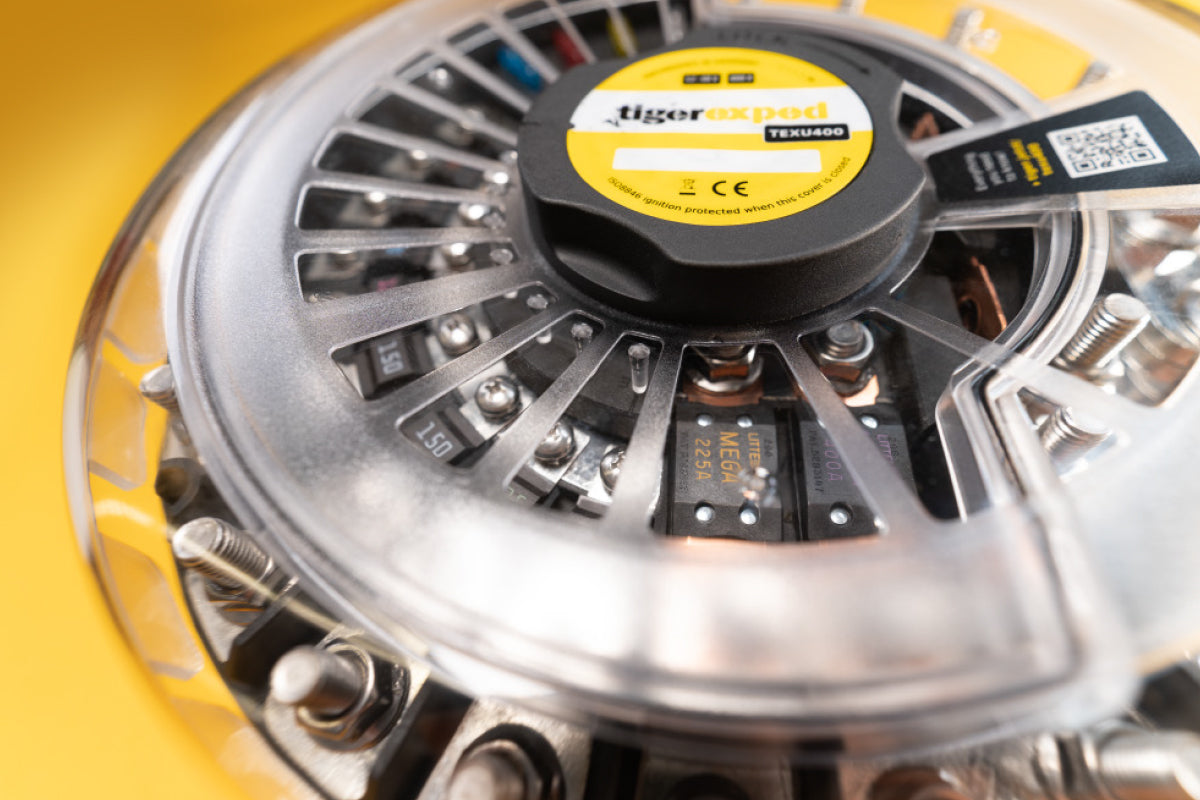 texu400 - power distribution block