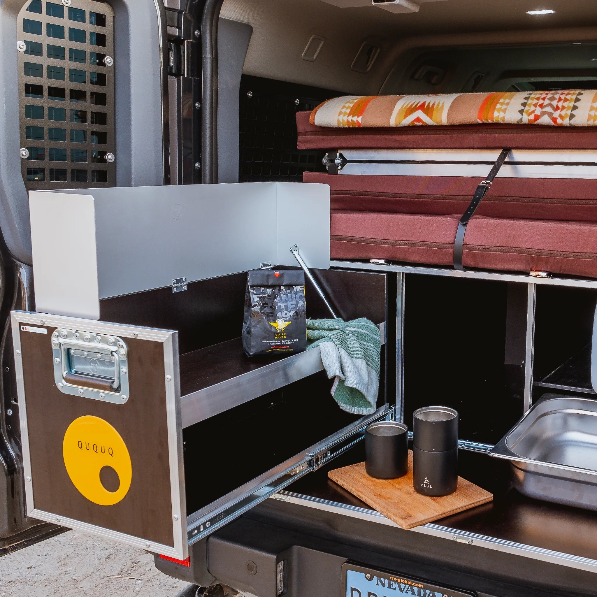 Camper Module – GrenBox – for Ineos Grenadier – Ququq